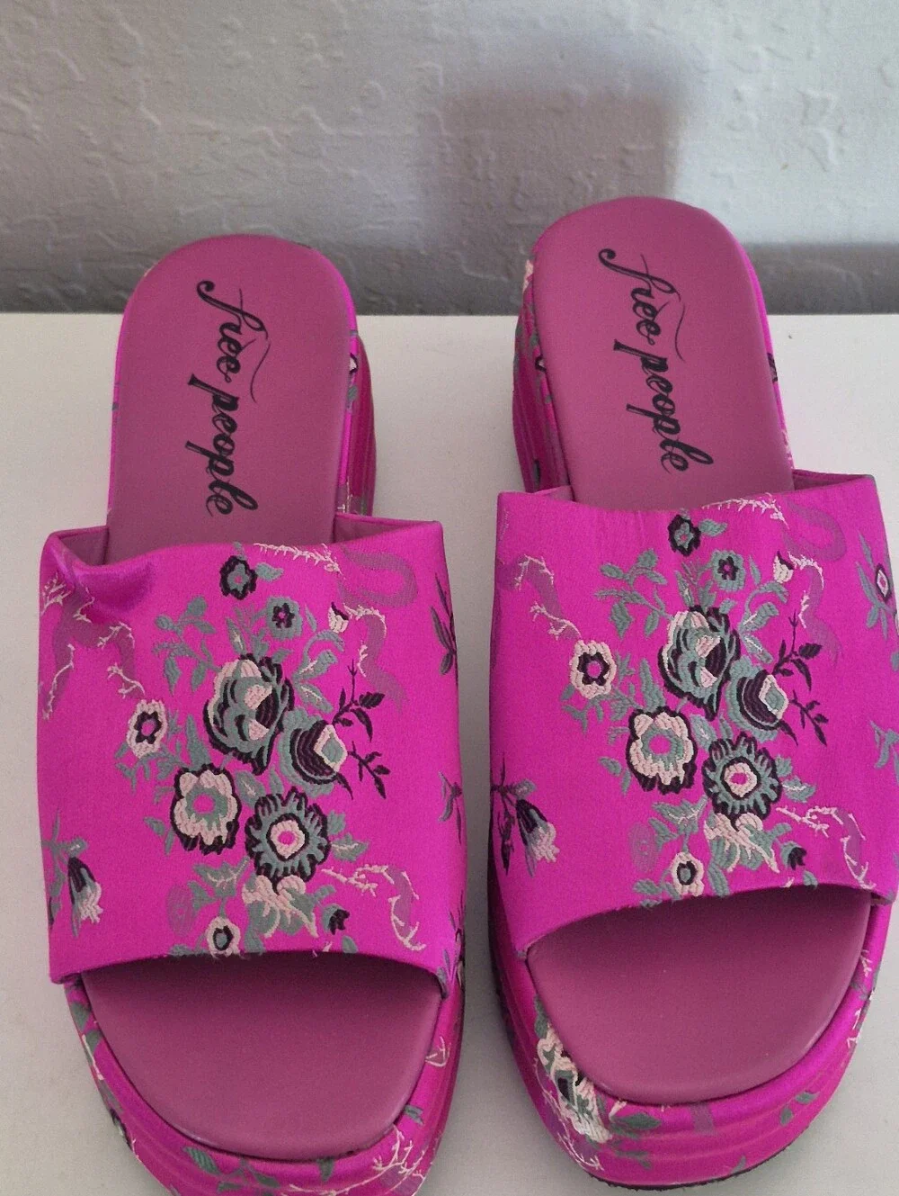 NWOT Free People Bright Hot Pink Floral Platform Slides